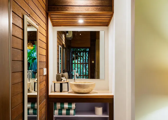 Yeh Pulu House * ウブド